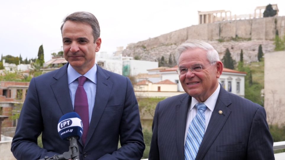 τηλεφωνική-επικοινωνία-μητσοτάκη-με-795099