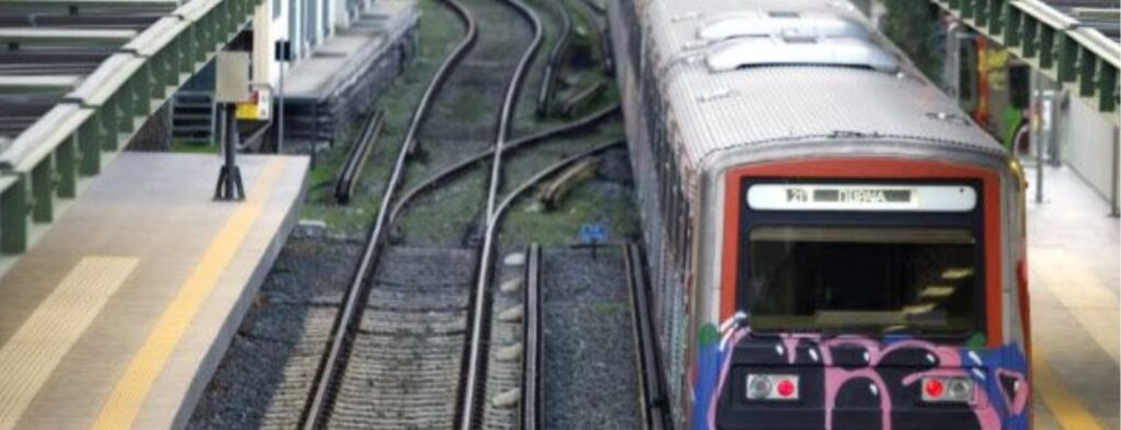 ησαπ-άνθρωπος-έπεσε-στις-γραμμές-του-τ-801696