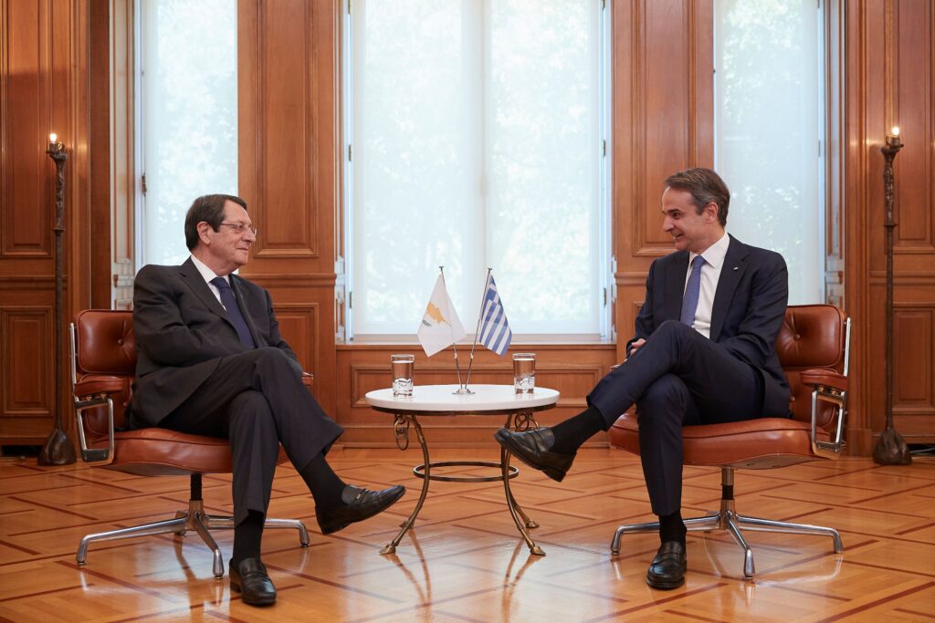 συνάντηση-μητσοτάκη-αναστασιάδη-στο-799914