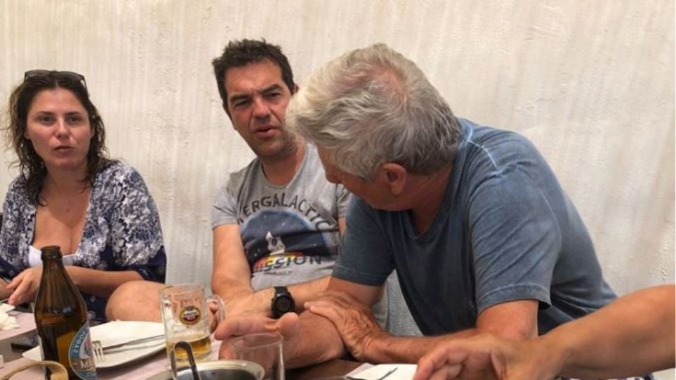 τσίπρας-στο-instagram-τρολάρει-το-κολούρι-γ-799606