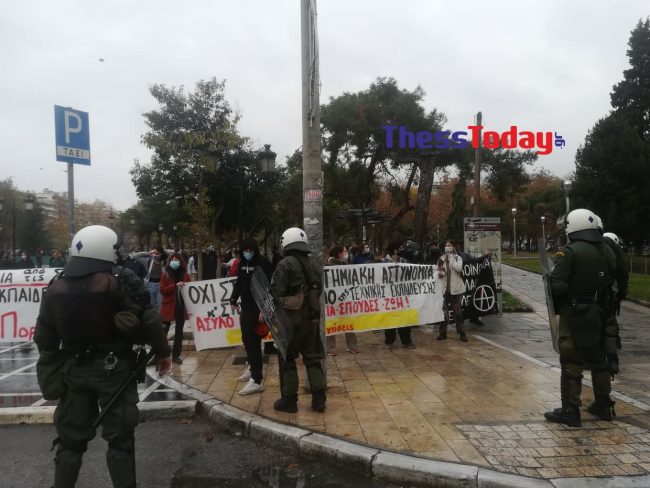 θεσσαλονίκη-φοιτητές-διαδηλώνουν-εν-854274