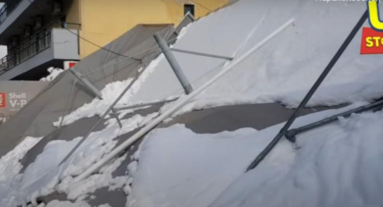 βενζινάδικο-κατέρρευσε-από-το-βάρος-τ-875950