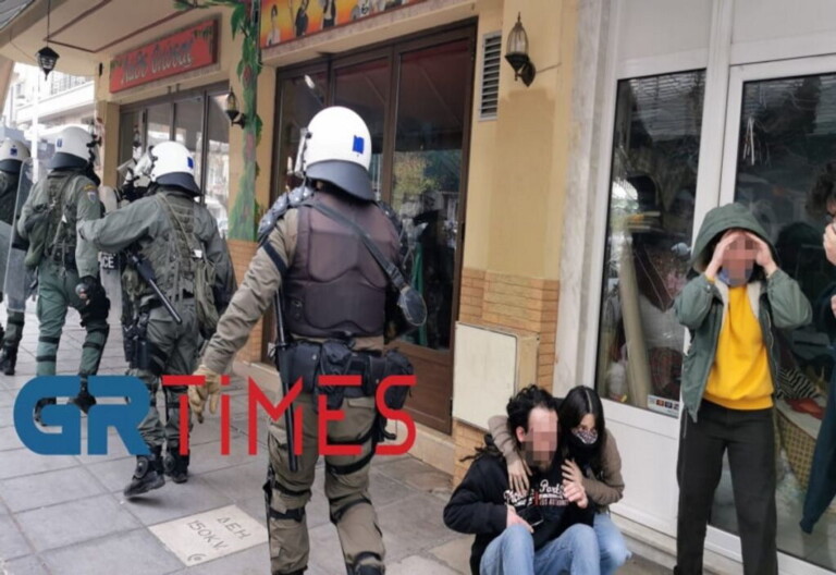 θεσσαλονίκη-αστυνομικοί-ρίχνουν-αγκ-873516