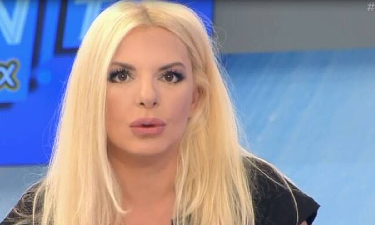 Αννίτα Πάνια Διέρρευσε ροζ βίντεο με την ίδια πρωταγωνίστρια