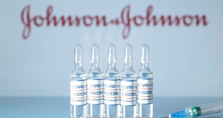 εμβόλιο-johnson-johnson-το-έκανε-παρέλυσε-από-τη-895280
