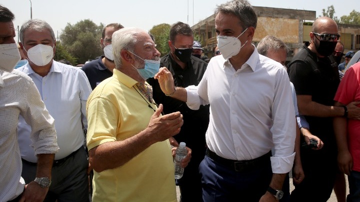 μητσοτάκης-οι-πολίτες-που-είδαν-τα-σπί-929924