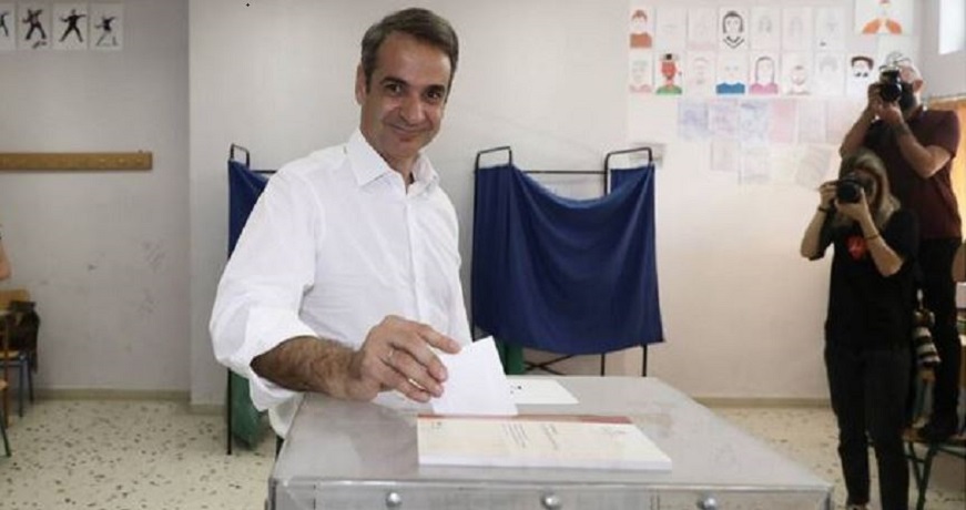 μέσα-στον-καύσωνα-ζεσταίνονται-ξαν-929214