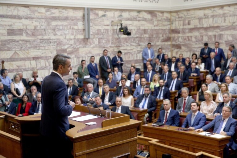 ανεμβολιάστοι-βουλευτές-της-νδ-δεν-939234