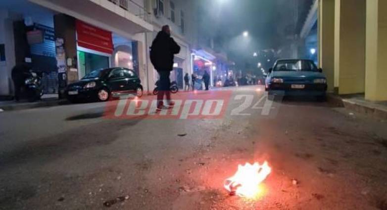 πολυτεχνείο-ένταση-και-μολότοφ-στο-κέ-962045