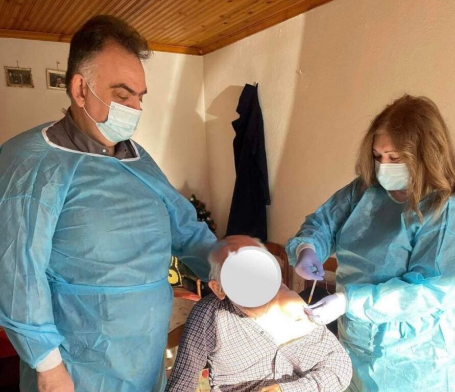 παππούς-104-ετών-εμβολιάστηκε-κατά-του-κ-969256