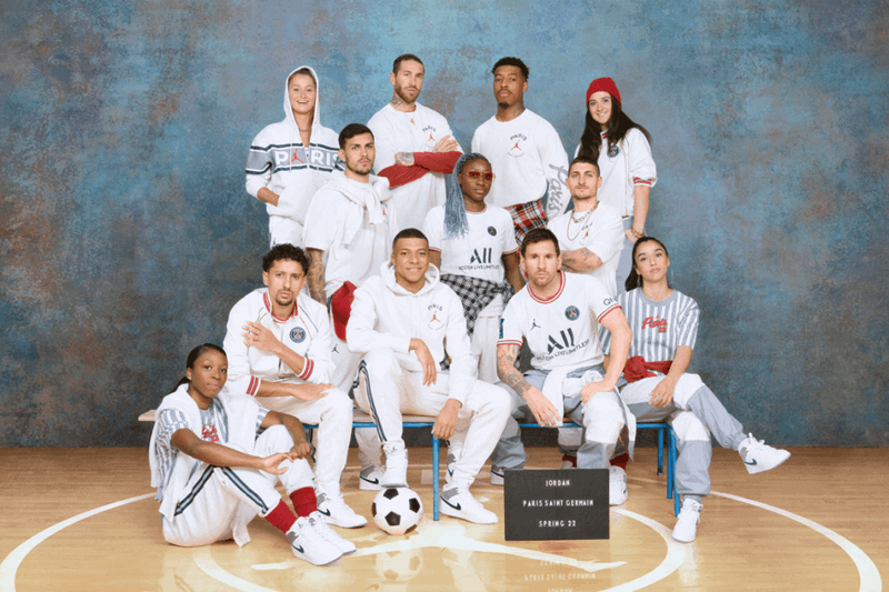 παρί-σεν-ζερμέν-παρουσίασε-τη-νέα-της-φ-989858