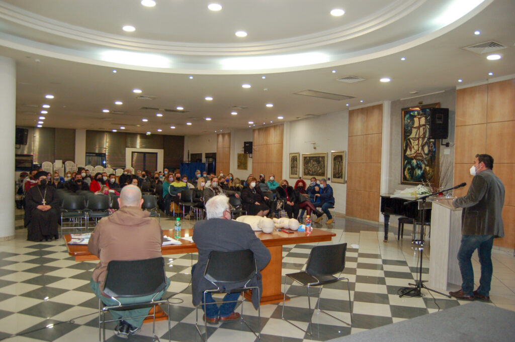 σεμινάριο-πρώτων-βοηθειών-με-τη-χρήση-997492