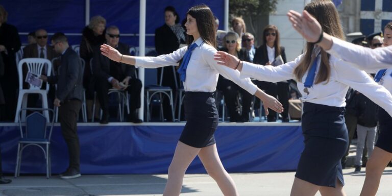 με-τι-καιρό-θα-γίνουν-οι-παρελάσεις-της-1003234