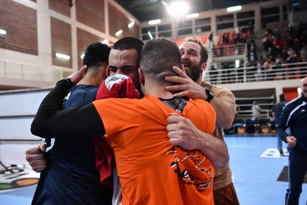 χάντμπολ-απίστευτος-άθλος-για-την-πυλ-1016079