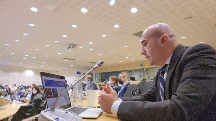 η-ελλάδα-αποσύρει-την-υποψηφιότητά-τη-1021971