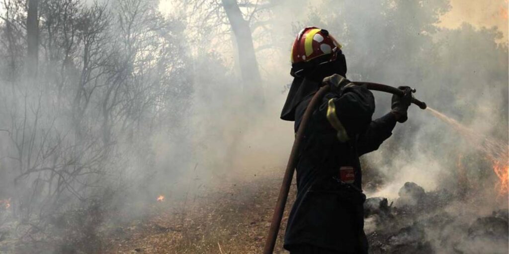 ηράκλειο-τραυματίστηκε-πυροσβέστης-1041438
