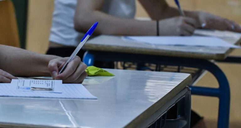πανελλήνιες-εξαρθρώθηκε-κύκλωμα-που-1042426