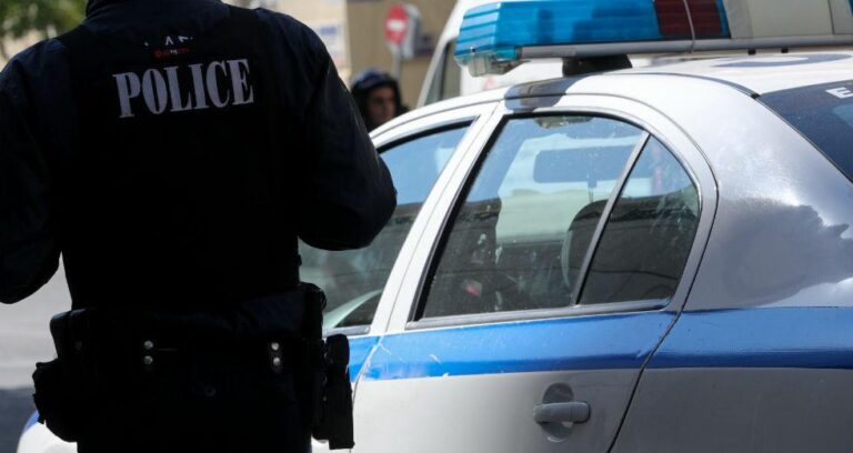 θεσσαλονίκη-μπούκαραν-στο-κατάστημα-1043590