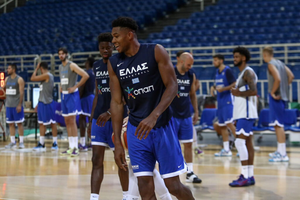 eurobasket-2022-στην-προπόνηση-αντετοκούνμπο-και-1056592