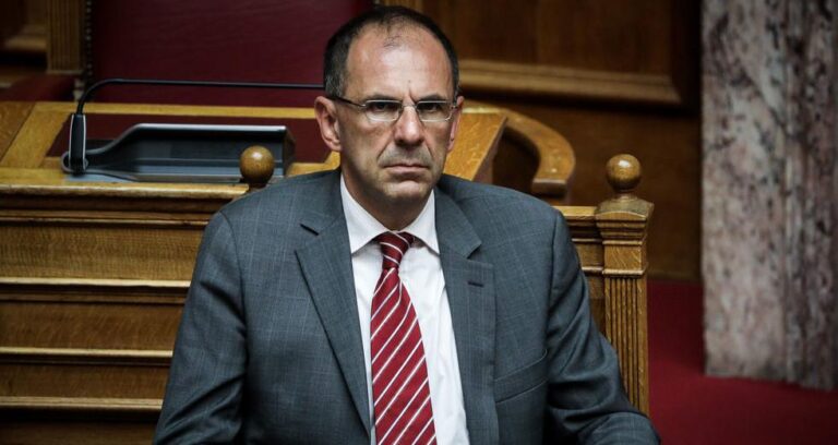 σύγκρουση-τρένων-στη-λάρισα-σε-λάρισα-1059823