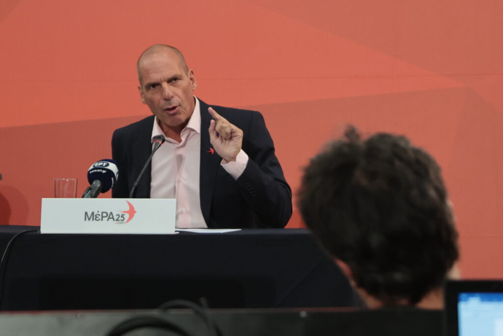 βαρουφάκης-για-πανεπιστημιακή-αστυν-1070565