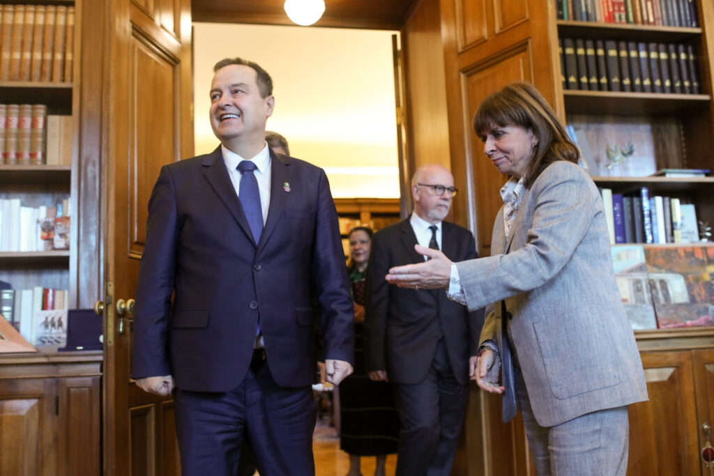 σακελλαροπούλου-ιβιτσα-ντάτσιτς-1090759