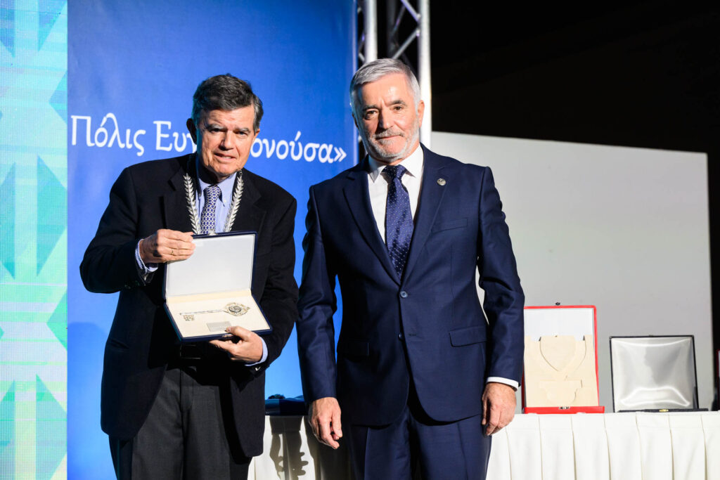 δήμος-παιανίας-επίτιμος-δημότης-ο-κ-αθ-1093969