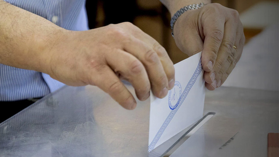 Δημοσκόπηση aftodioikisi.gr στον Πειραιά: Μεγάλη πτώση ΣΥΡΙΖΑ -Ποιοι βουλευτές προηγούνται (πίνακες)
