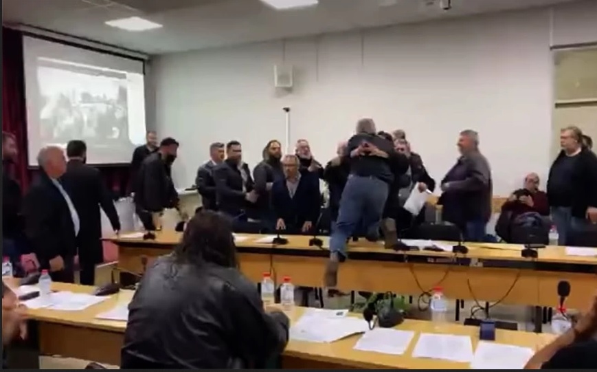 ξύλο-στο-δημοτικό-συμβούλιο-γόρτυνας-1105530