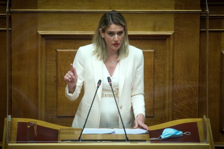 υφ-εργασίας-πού-μπαίνει-κάρτα-εργασία-1118514