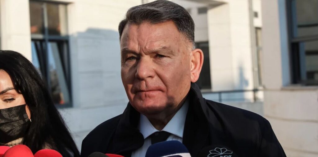 κούγιας-για-πισπιρίγκου-πρόκειται-γι-1120193