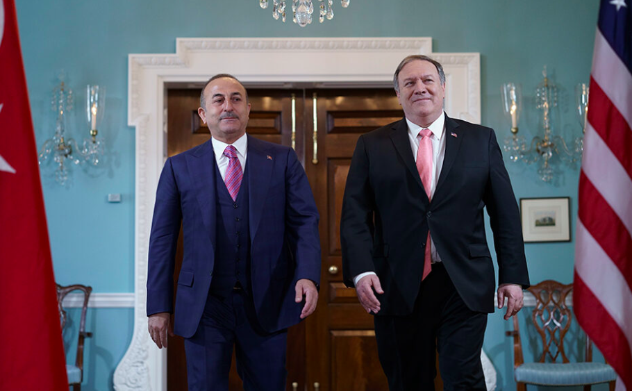 το-βιβλίο-του-πομπέο-καίει-την-τουρκ-1128325