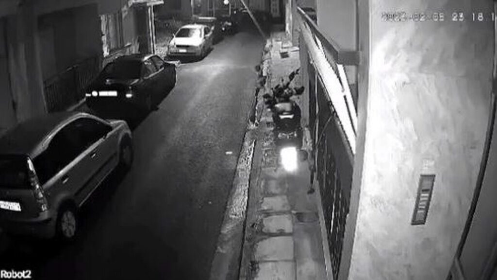 σάλος-με-κακοποίηση-γάτας-στον-κεραμε-1133609