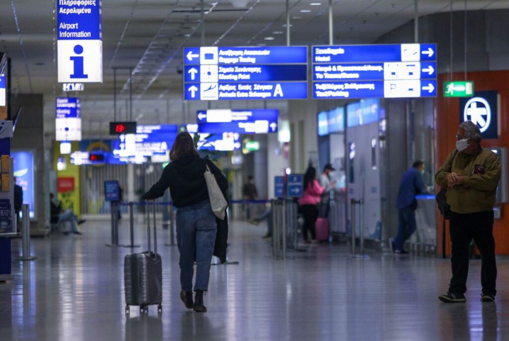κορωνοϊός-παράταση-της-notam-για-τους-ταξι-1130776