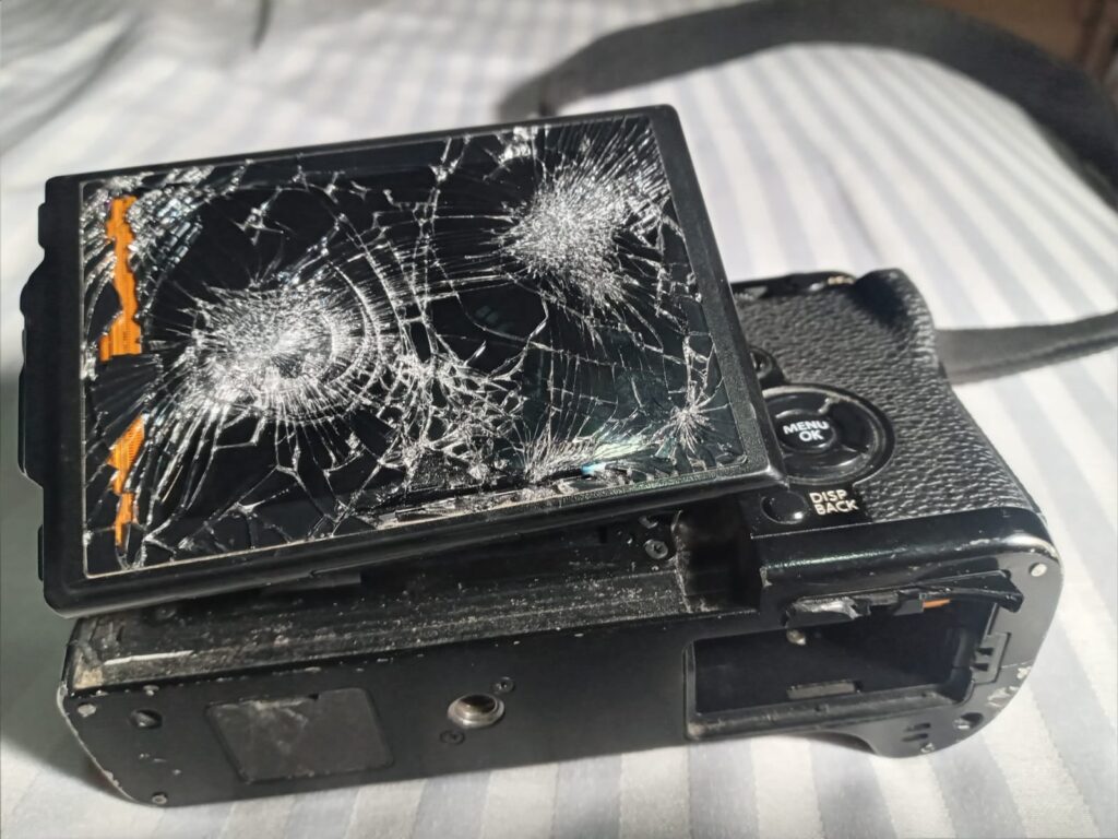 έλληνας-δημοσιογράφος-και-φωτορεπόρ-1153395