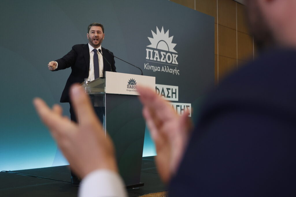 πασοκ-προαναγγέλλει-φοροκαταίγιδα-α-1186914