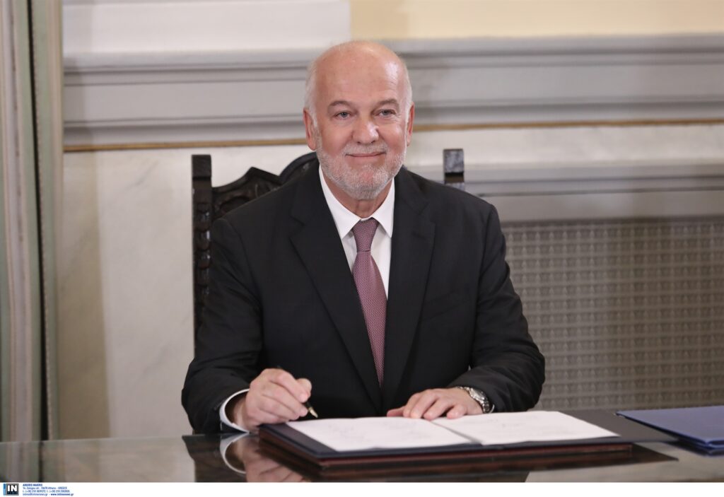 φλωρίδης-όταν-καταχέριαζε-τους-τυχο-1201375