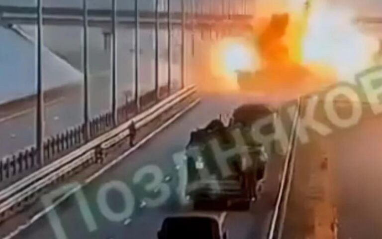 ρωσία-βομβαρδίζει-άρματα-φάλαγγας-τη-1198769