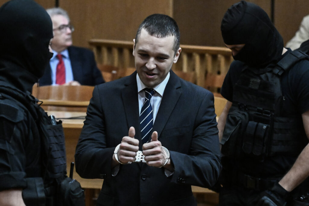 στην-αλβανία-φυλακίζουν-τον-μπελέρη-1213644