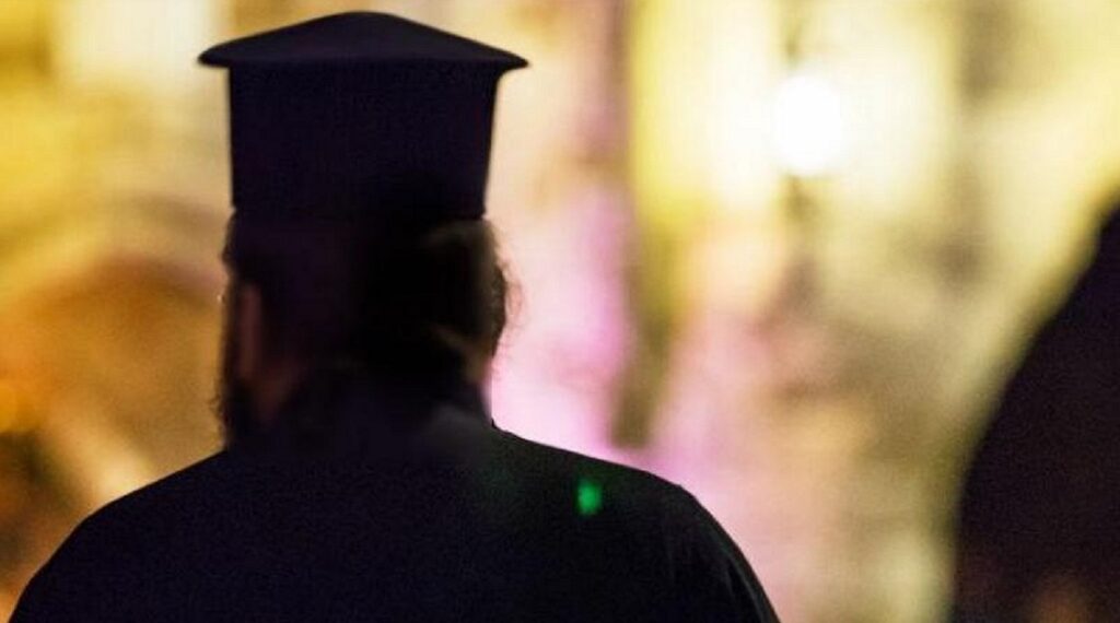 ιερέας-καταδικάστηκε-ότι-βίαζε-επί-επ-1208744