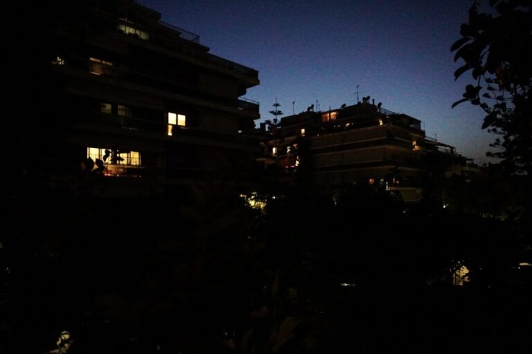 κίνδυνος-μπλακ-άουτ-το-πάσχα-τα-μέτρα-1252384