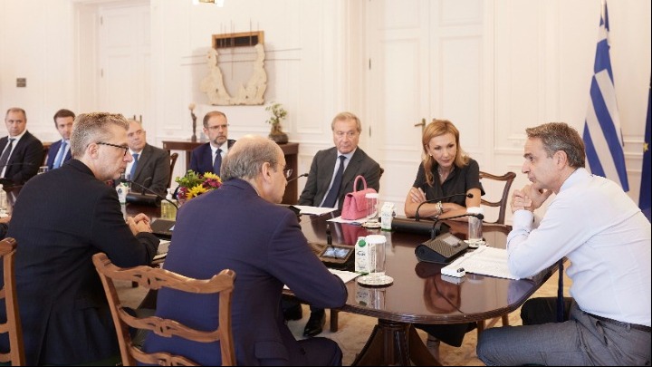 συνάντηση-μητσοτάκη-με-το-προεδρείο-τ-1245544