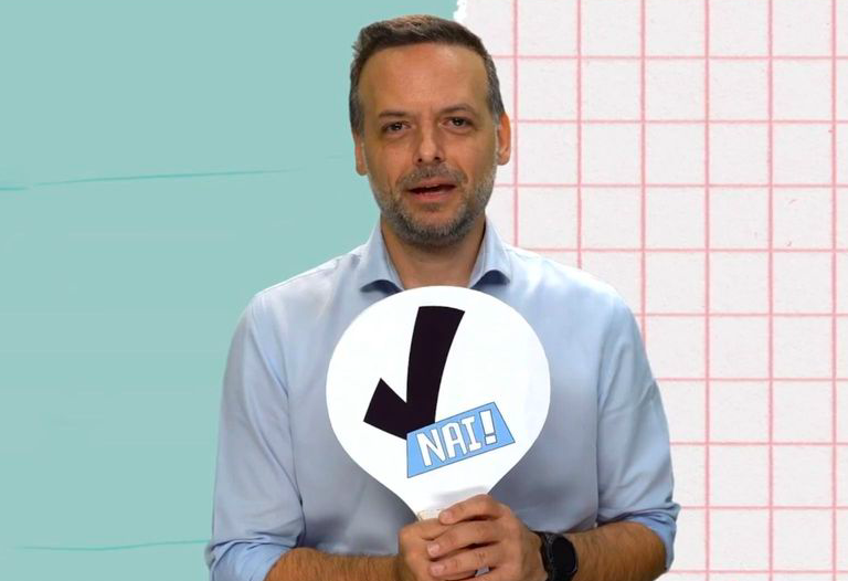 δούκας-έχω-κολυμπήσει-γυμνός-σε-απόμα-1248505