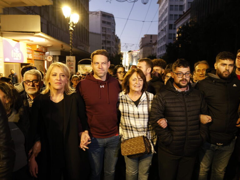 στην-πορεία-για-το-πολυτεχνείο-ο-στέφα-1266506