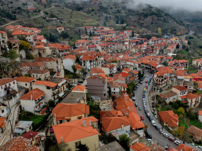 αράχωβα-το-τμήμα-ανθρωποκτονιών-μπαί-1277388