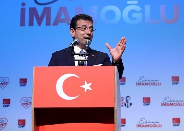 ο-ιμάμογλου-χόρεψε-ποντιακά-στο-χωριό-1276227