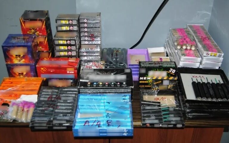 σέρρες-σύλληψη-άνδρα-με-2-400-κροτίδες-1288814