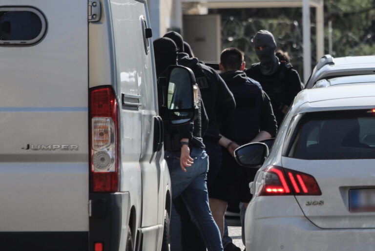 greek-mafia-ποινική-δίωξη-για-9-κακουργήματα-και-1297427