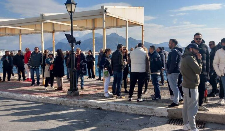 δήμος-εμποδίζει-κατεδαφίσεις-παράνο-1313133