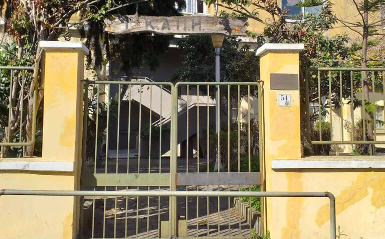 έκλεισαν-ξαφνικά-καπη-και-άφησαν-ηλικ-1305860